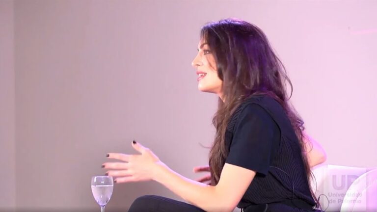 Impacto del Dise&ntilde;o de Moda en Eventos y Conferencias Especializadas